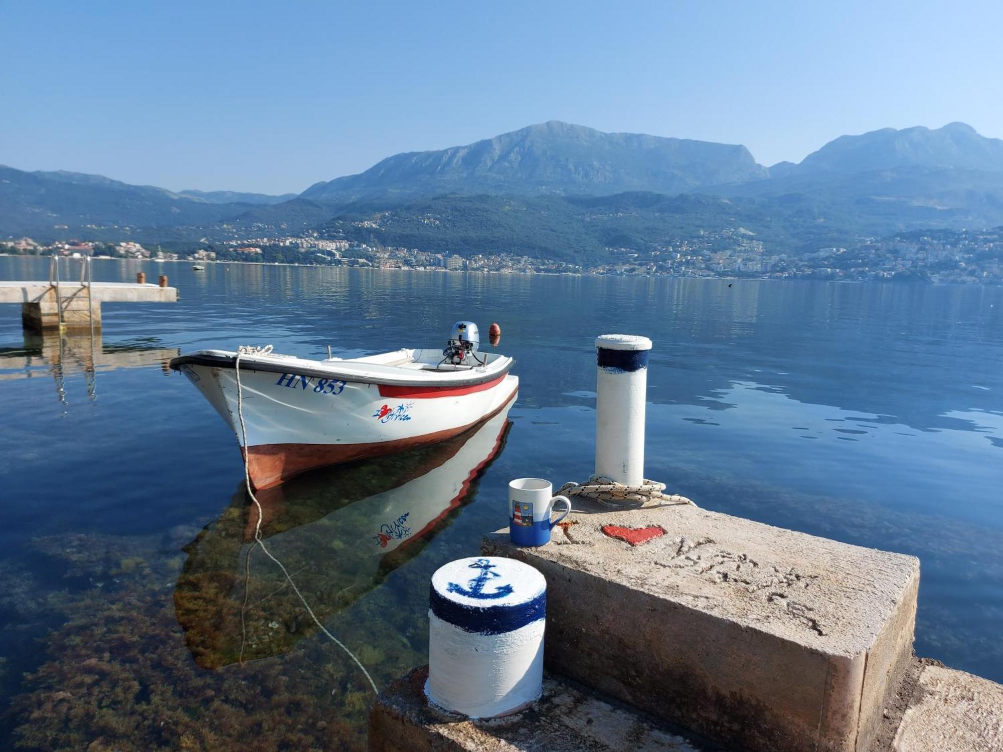 Apartment "I Love Njivice" Herceg Novi Ngoại thất bức ảnh