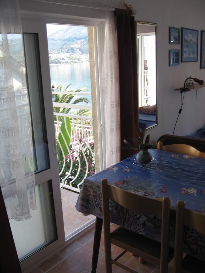 Apartment "I Love Njivice" Herceg Novi Ngoại thất bức ảnh